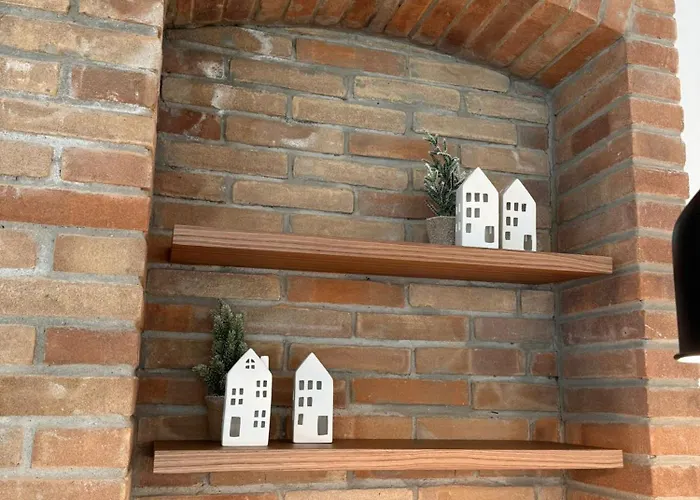 Giada Viale Del Sole