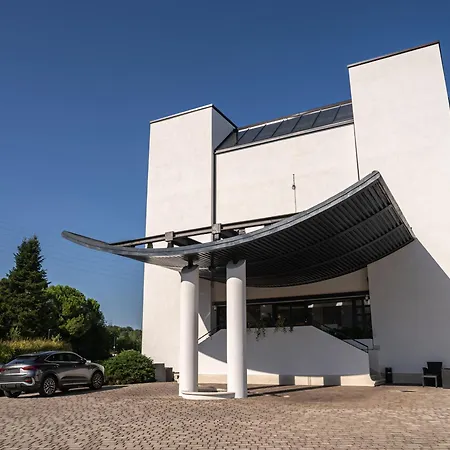 Giada Viale Del Sole Hotel