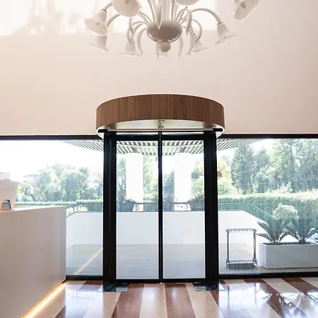 Giada Viale Del Sole Hotel