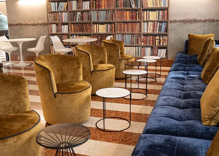 Hotel Giada Viale Del Sole 4*