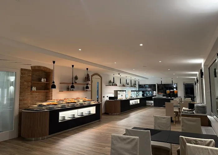 Giada Viale Del Sole